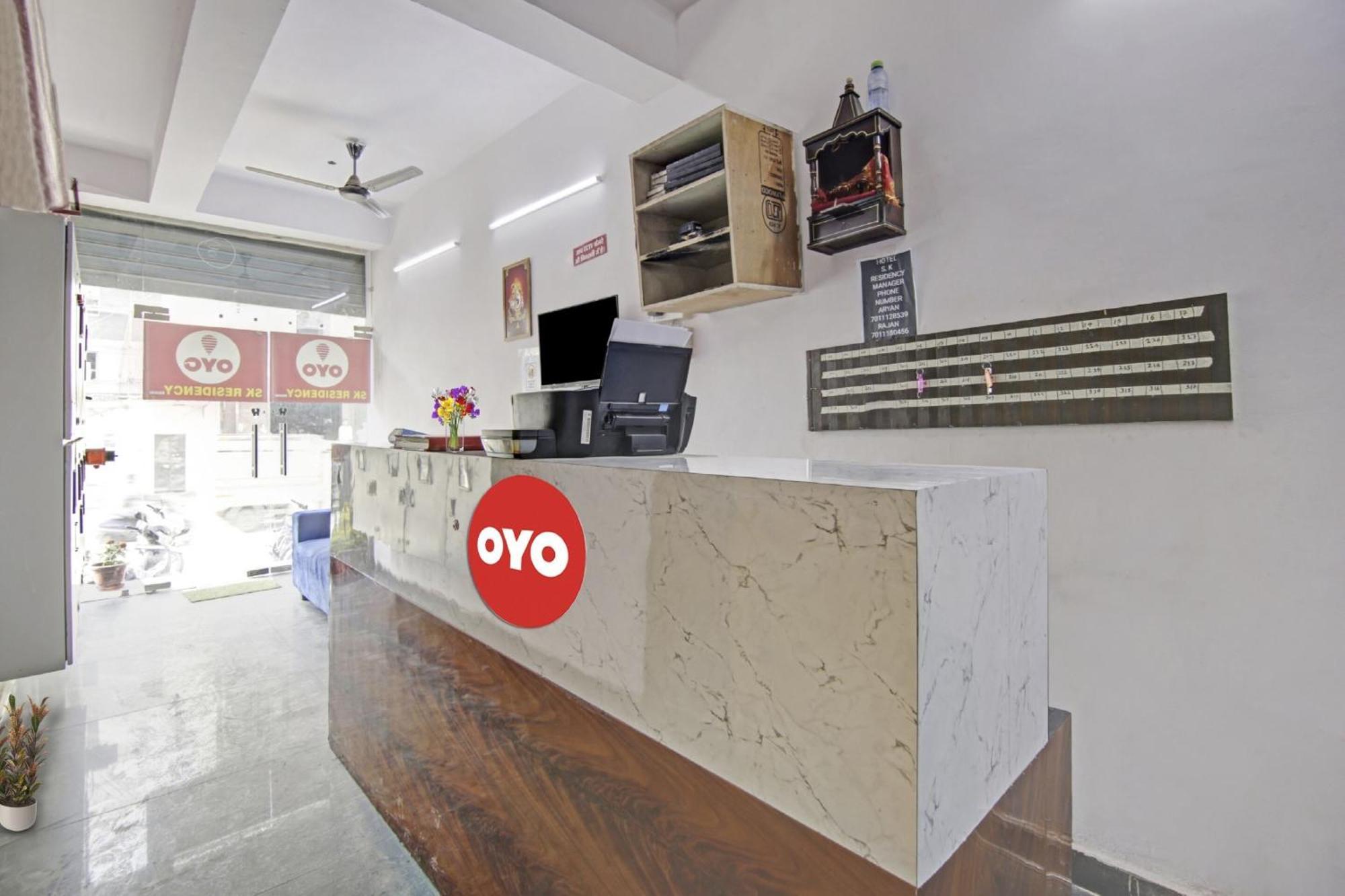 Hotel Green Olive New Delhi Exteriör bild